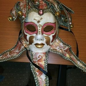 Meet your Posher, Nina